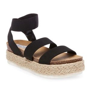 Steve Madden Kimmie Black Flatform Sandal